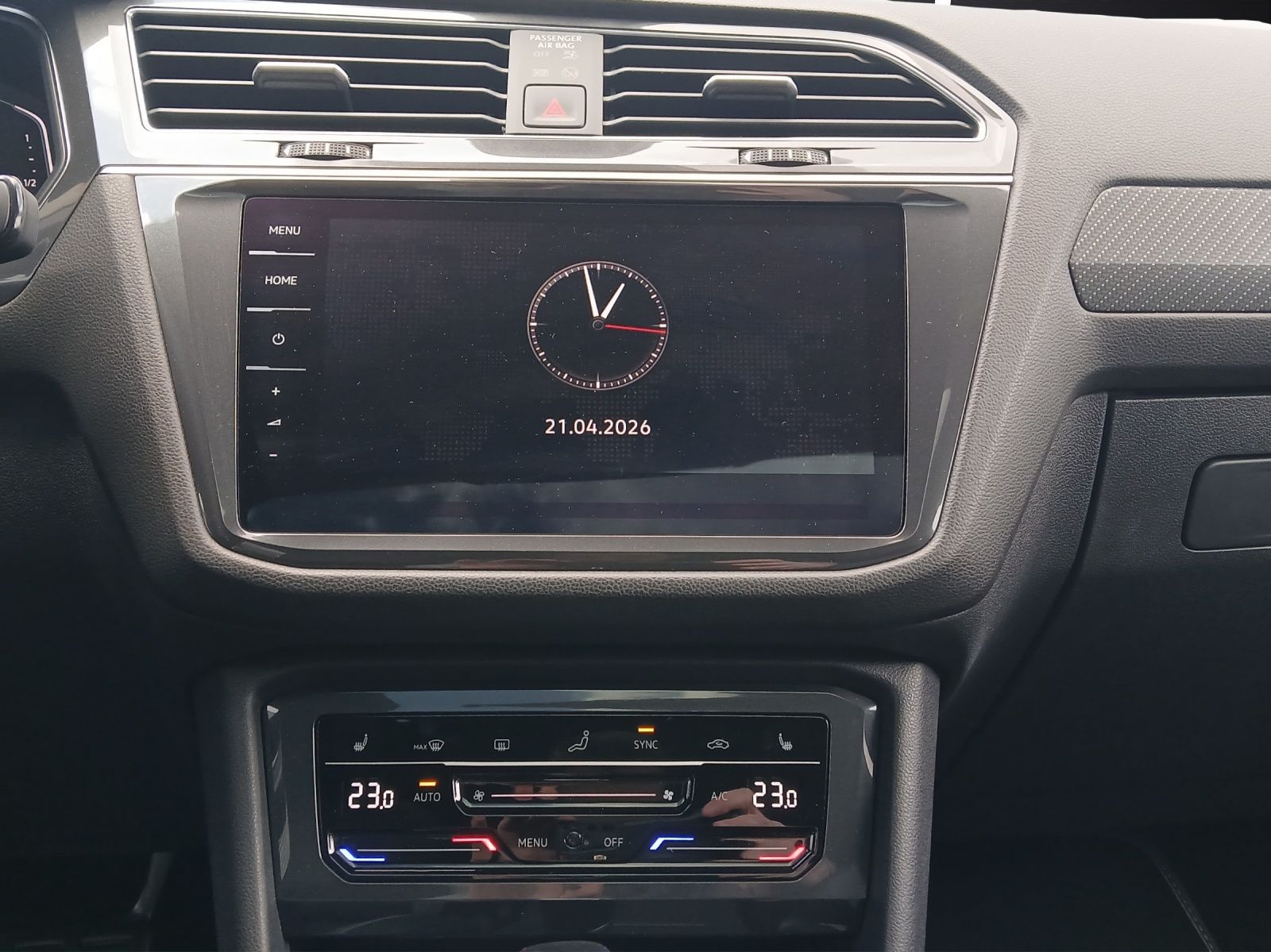 Fahrzeugabbildung Volkswagen Tiguan Allspace TSI R-Line DSG 4M IQ.Light Navi