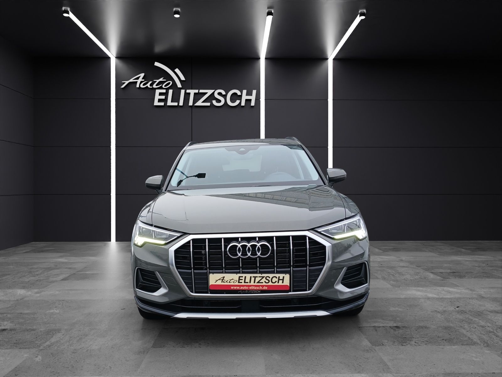 Fahrzeugabbildung Audi Q3 35 TFSI advanced LED Navi SHZ AHK ACC AVC