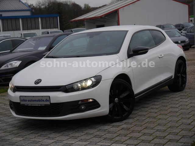 Volkswagen Scirocco 1.4 TSI Match Leder/Xenon/SHZ/19"/SR+WR