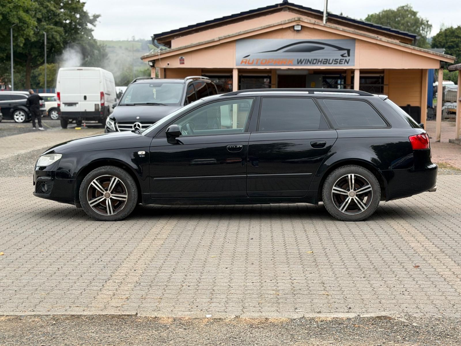Seat Exeo 2012 — rear view