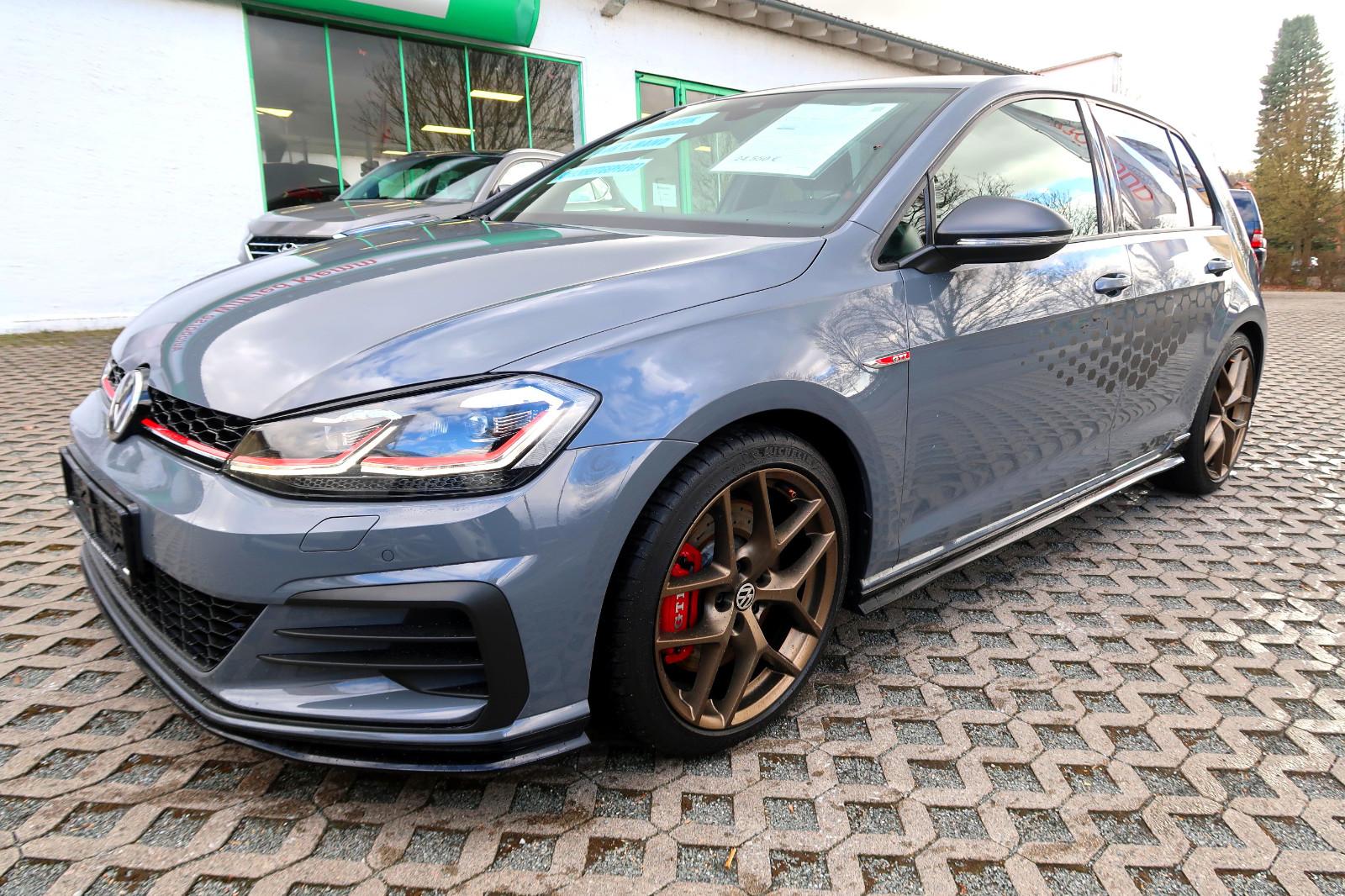 Volkswagen GolfDSGGTI"TCR"18"ACC"LED"Navi"Virtual"1HdSchh"