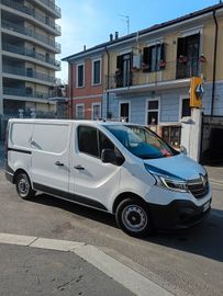 Renault Trafic - 2