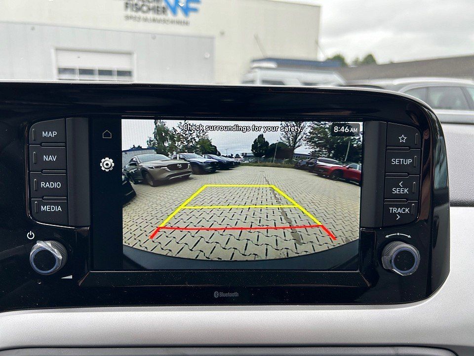 Fahrzeugabbildung Hyundai i10 1.2 PRIME KLIMAAT+NAV+SHZ+LHZ+CARPLAY+QI+KAM