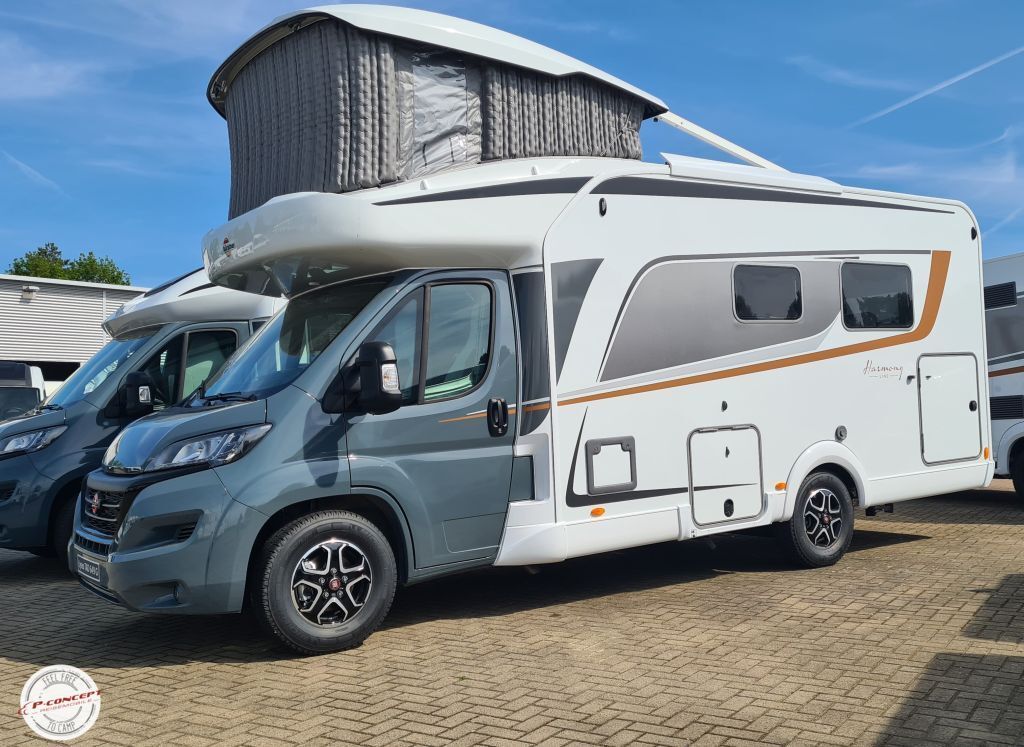 Bürstner, Lyseo Gallery TD 649 G *ganz junger Mietwagen* 