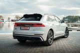 Audi Q8 55 TFSI quattro tiptronic competition pl ... - Audi Q8 SUV