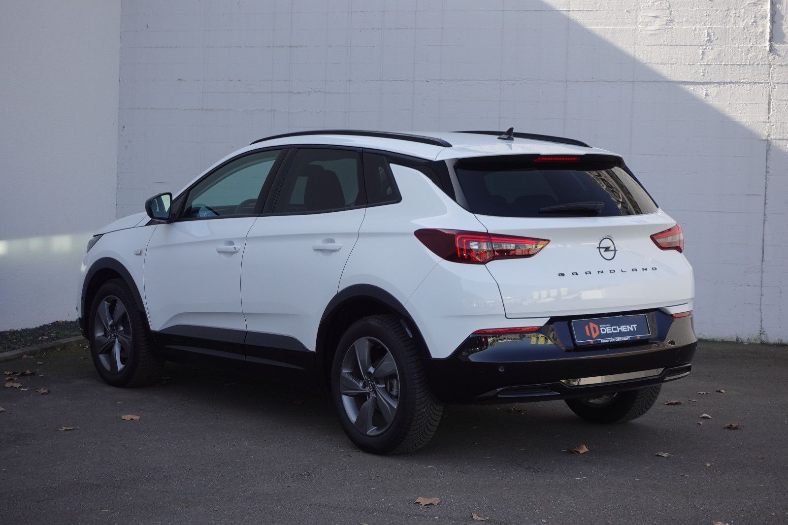 Fahrzeugabbildung Opel Grandland GS 1.2T AUTOMATIK,Matrix,Navi,Kamera