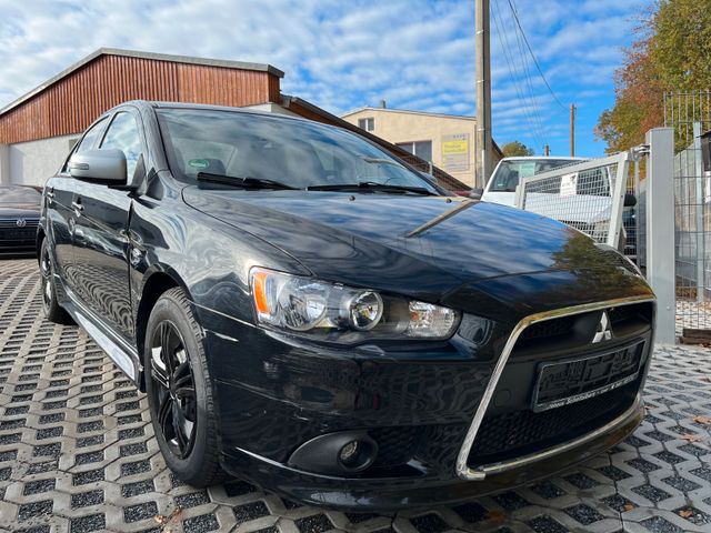 Mitsubishi Lancer 1.6l*Klimaaut*2.Hand*Navi*DAB*Sitzhzg*