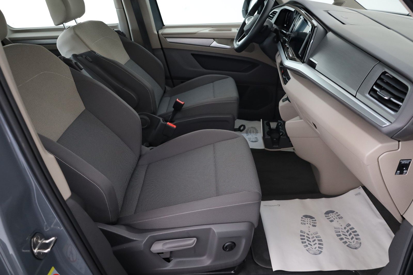 Fahrzeugabbildung Volkswagen T7 Multivan Life lang  7 Si,AppleCarplay,Keyless