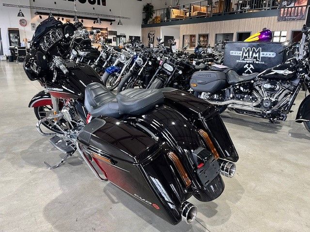 Fahrzeugabbildung Harley-Davidson CVO Street Glide Finanzierung ab 4,99%