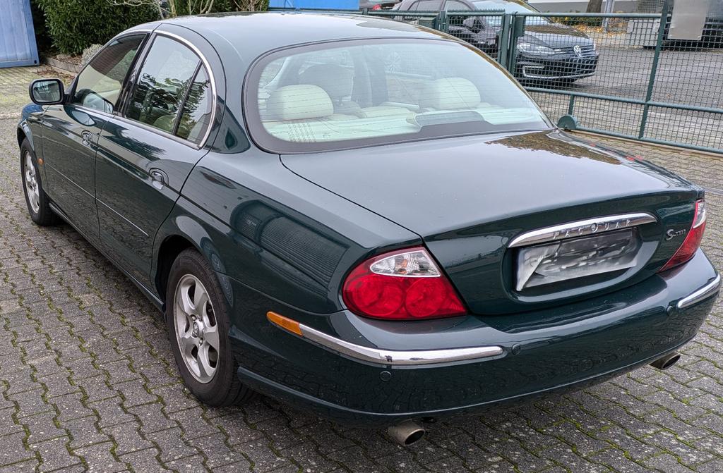 Jaguar S-Type