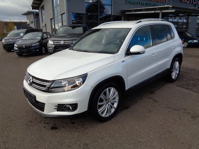 Volkswagen Tiguan Lounge Sport & Style,Kamera,SHZ,Navi,AHK.