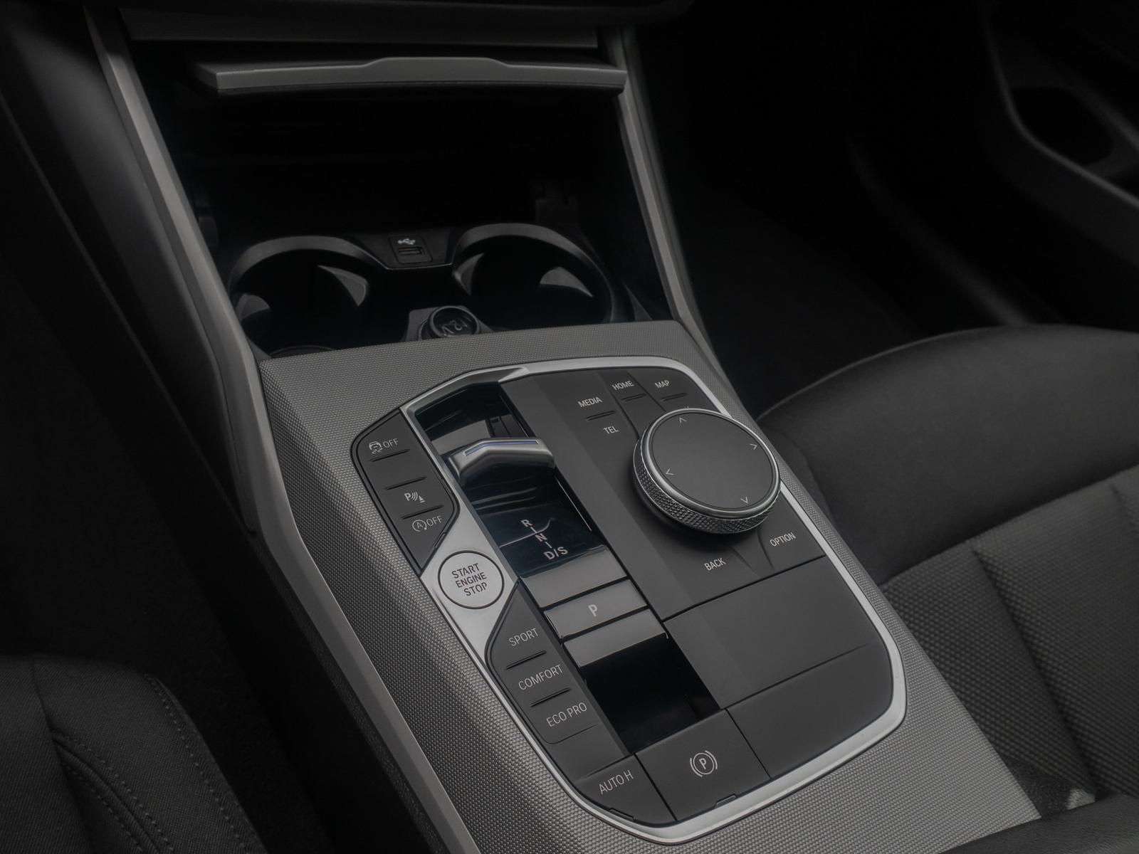 BMW 318 i GeschwindigReg DAB PDC Widscreen Cockpit+, миниатюра 23