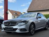 Mercedes-Benz E 200 Lim. CGI BlueEfficiency/F1/NAVI/LEDER/LED - Mercedes-Benz E 200: Blueefficiency