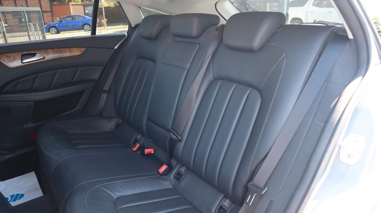 Mercedes-Benz CLS 250 CDI SB COMAND Leder Sitzbel. LED Kamera