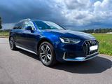 Audi A4 Allroad 45 TFSI S tronic quattro - - blaue Audi A4 Allroad