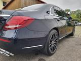 Mercedes-Benz E 400 d 4MATIC Autom. - - Mercedes-Benz E 400 in München