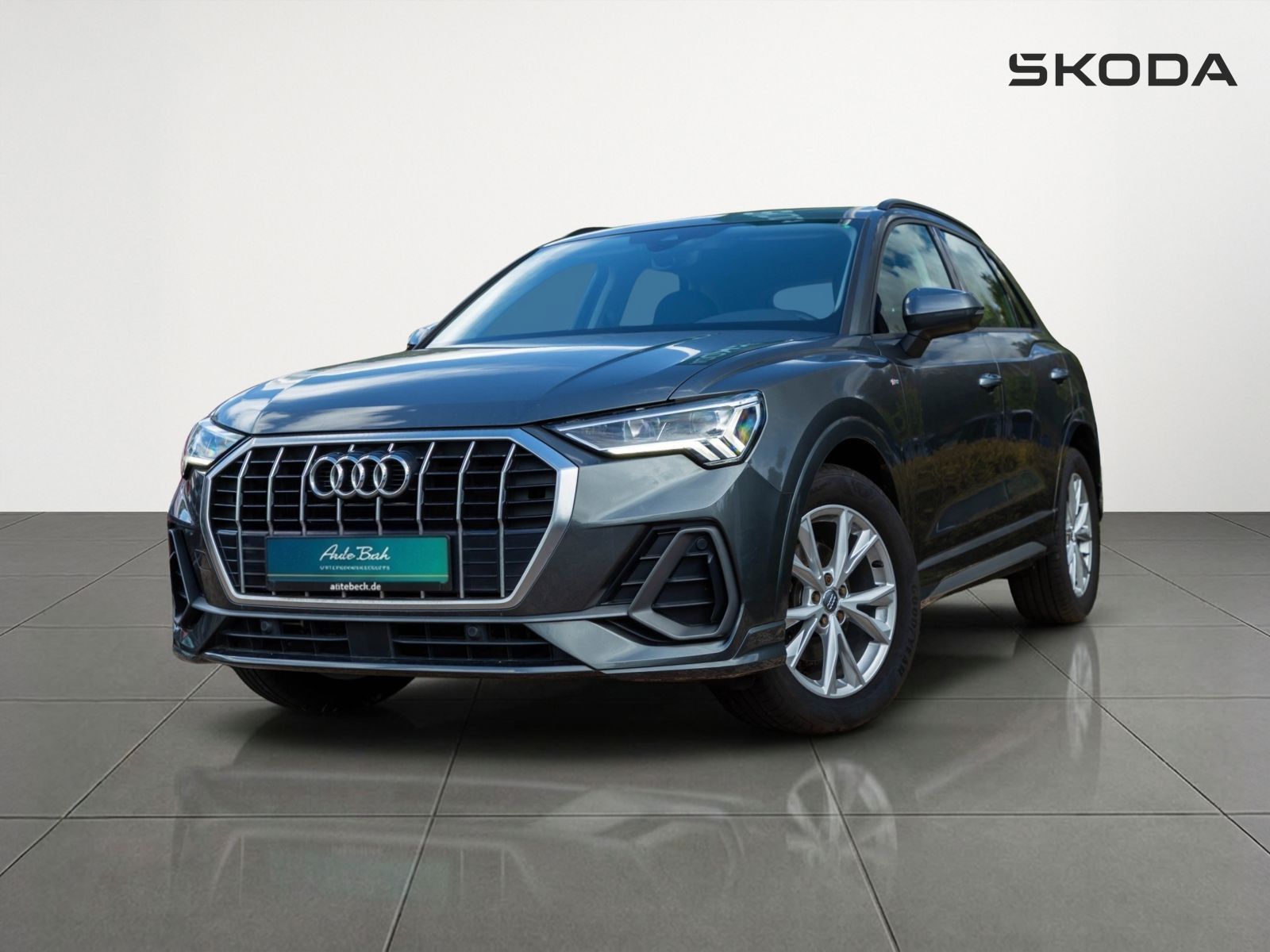 Audi Q3 SUV S line 35 TFSI 110KW DSG GRA