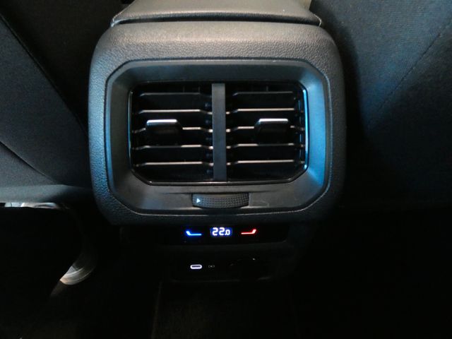 Tiguan 2.0 TDI Elegance 4M AHK PANO IQ-LIGHT