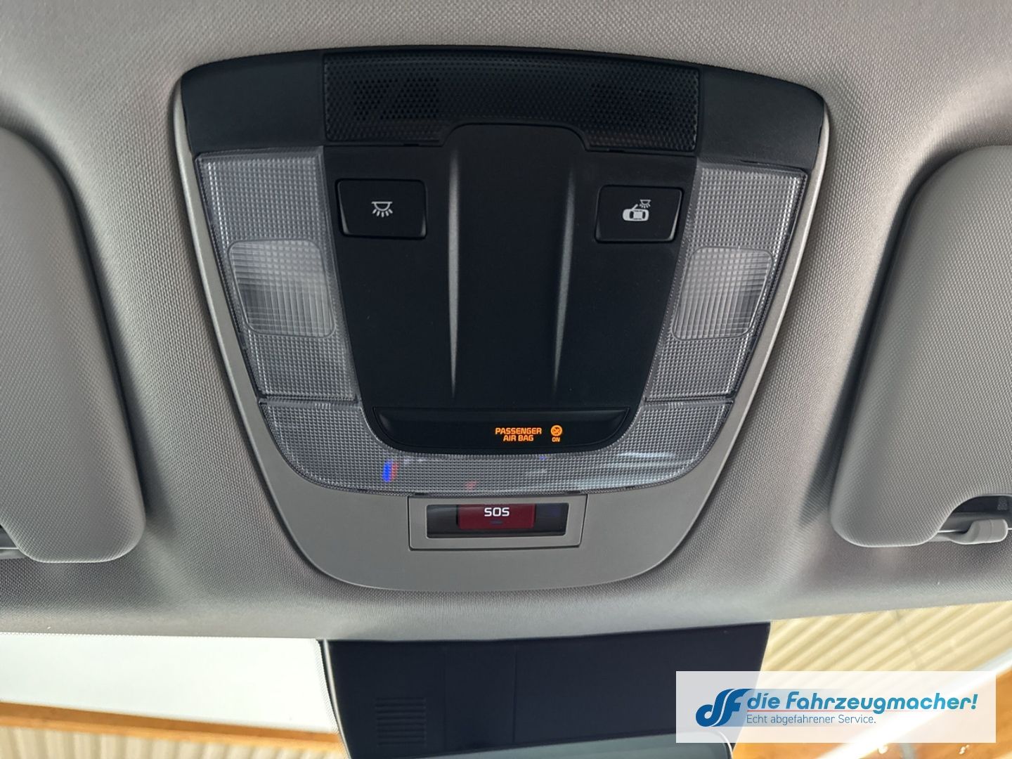 Fahrzeugabbildung Kia Sportage 1.6 T-GDI AWD 7DCT 2-Zonen-Klimaautomat