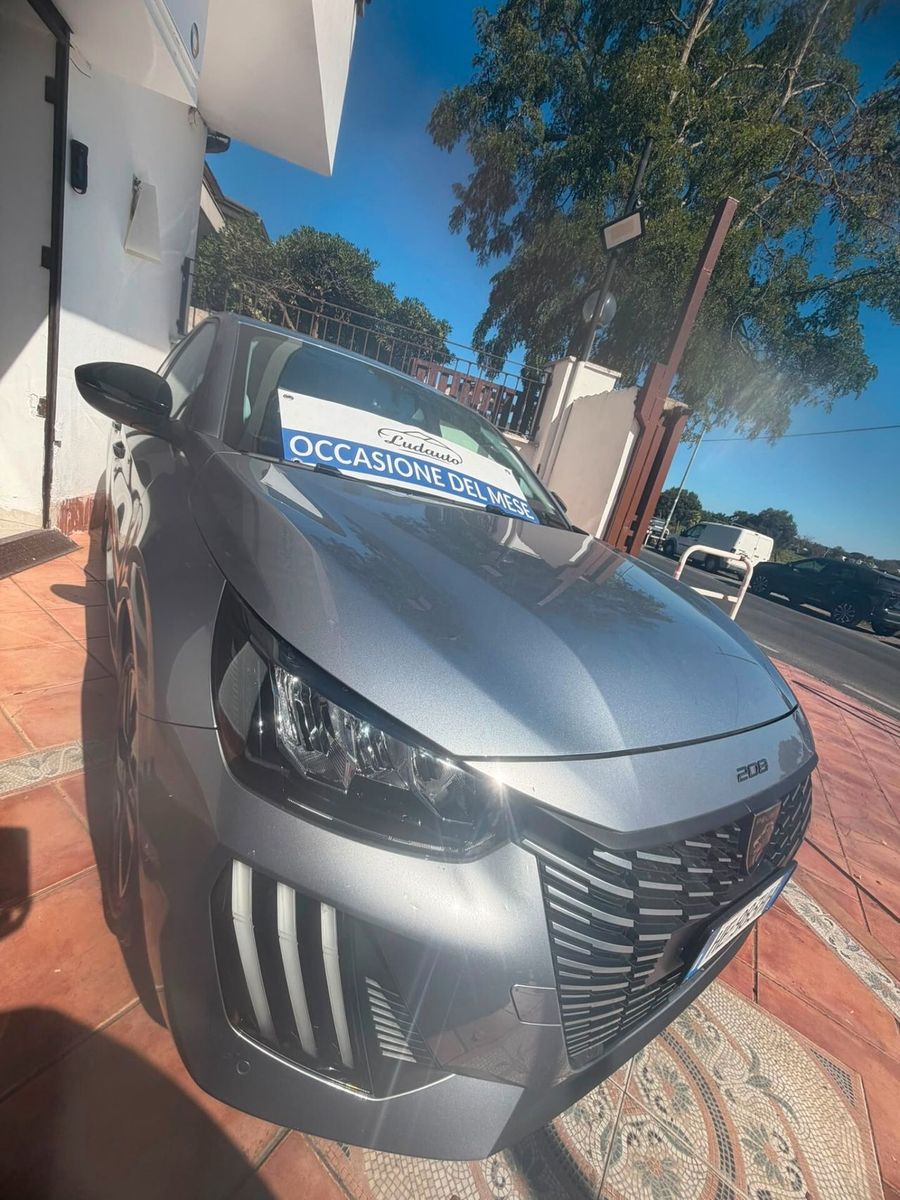 Peugeot 208 PureTech 100 Stop&Start 5 porte Allu imagem 2