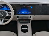 Mercedes-Benz CLA 350 - Vorschau Bild 5