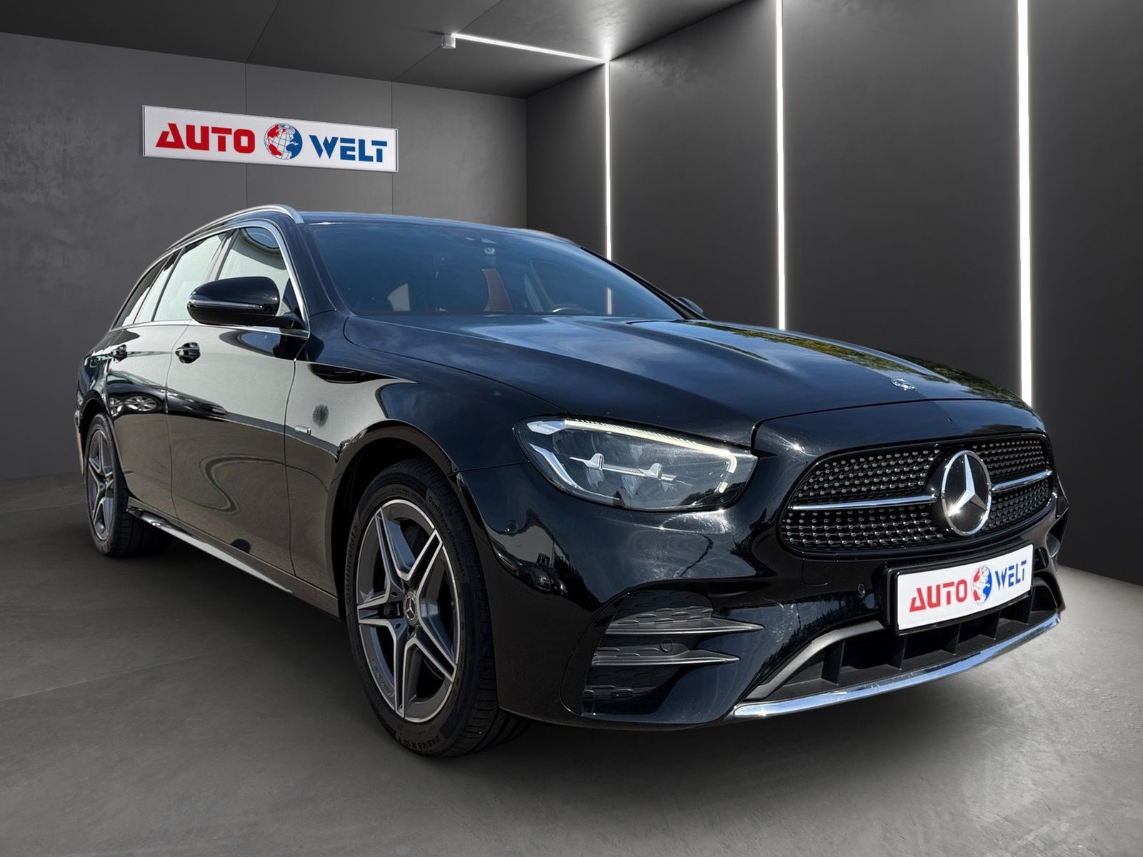 Mercedes-Benz E300 e T AMG Line LED Kamera Standheizung Navi imagem 2