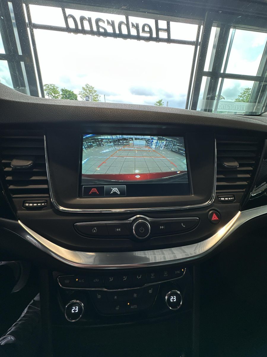 Fahrzeugabbildung Opel Astra K Design & Tech+NAVI+SHZ+USB+LED+S&S+PDC+