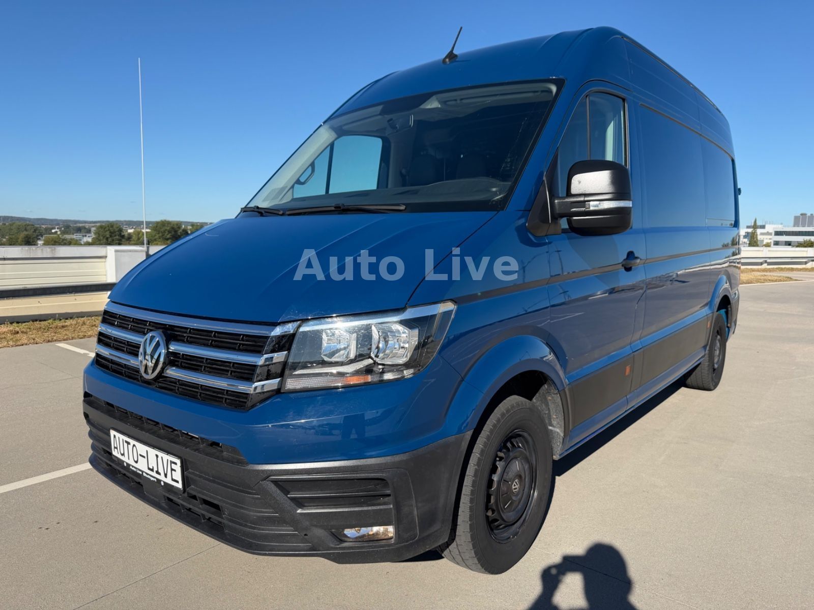 Volkswagen Crafter - 1