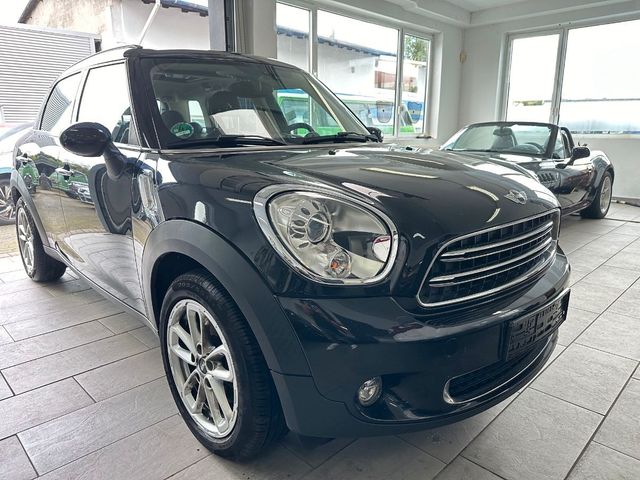 MINI Cooper Countryman 1,6 L + GARANTIE + INSPEKTION