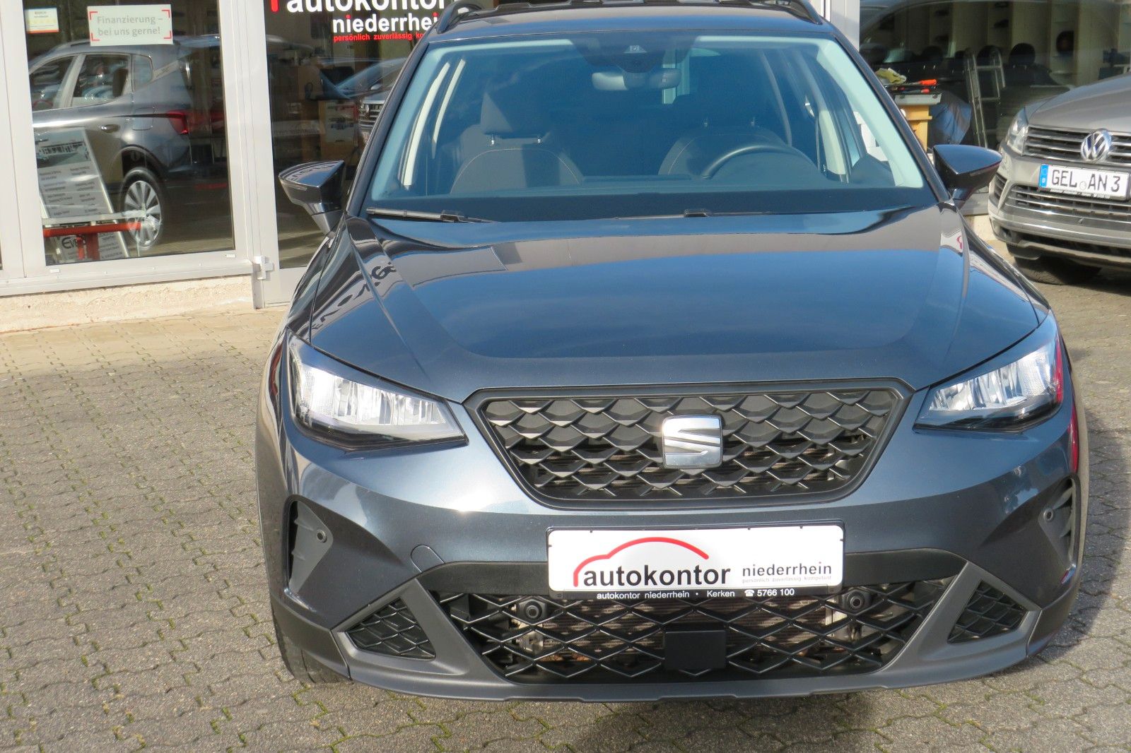 Fahrzeugabbildung SEAT Arona Style DSG GRA KAMERA SITZH. PDC APP-CON 1H