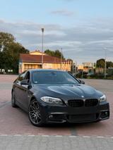 BMW 523i F10 - BMW 523: 523i F10