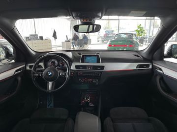 Fahrzeugabbildung BMW X1 sD20i M Sport DriveAssis Navi Alarm HiFi LED