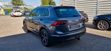 Volkswagen Tiguan - 4