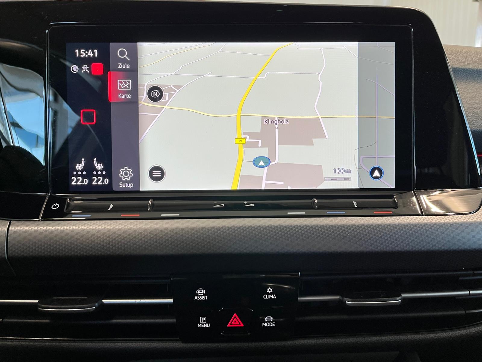Volkswagen Golf VIII ACTIVE 1.5 TSI Standhg. HUD Navi LED-P, миниатюра 19