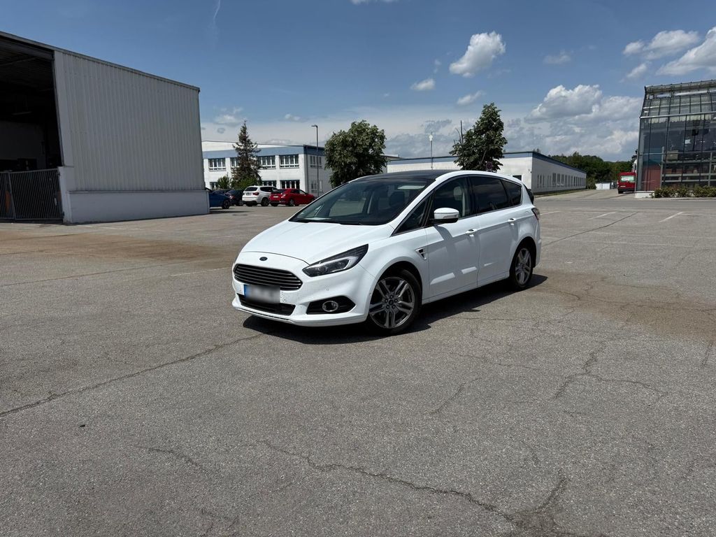 Image of Ford S-Max