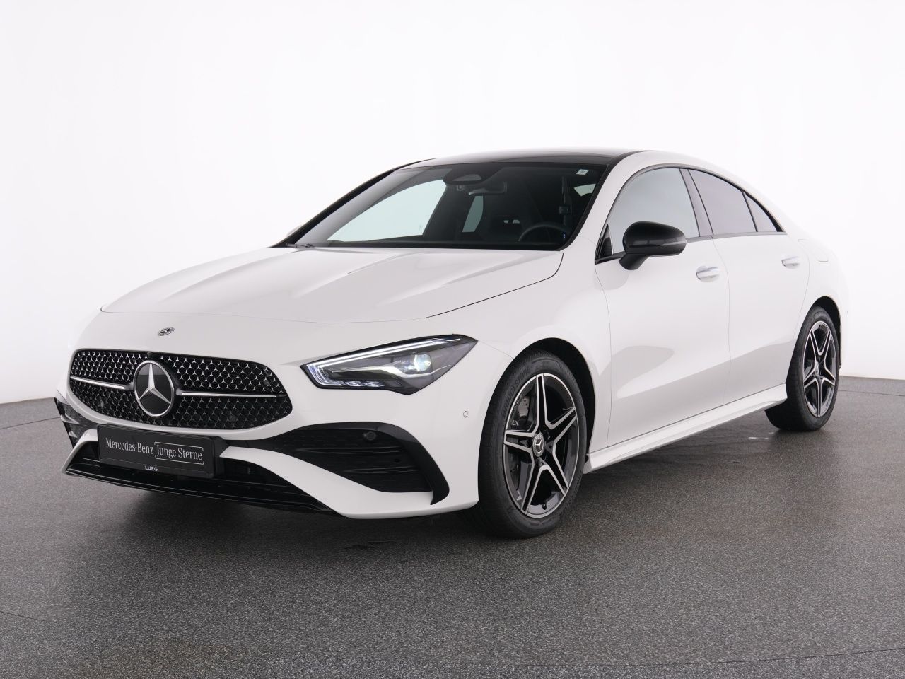 Mercedes-Benz CLA 200 AMG+NavPrem+LED+Pano+Night+Keyl+Ambi+RFK imagem 2