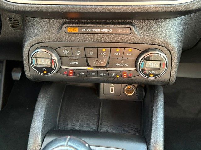 Fahrzeugabbildung Ford Focus Turnier -Navi/LED/Sitzheiz-