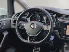 VW Touran 1.4 TSI DSG Highline Pano LED AHK Massage