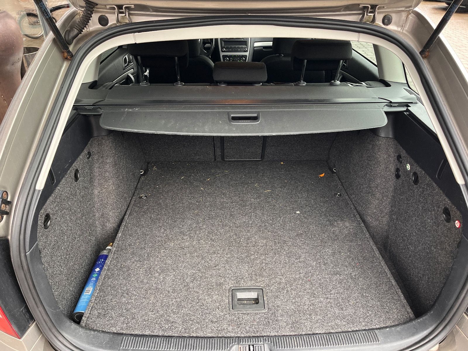 Fahrzeugabbildung SKODA Octavia Combi Elegance