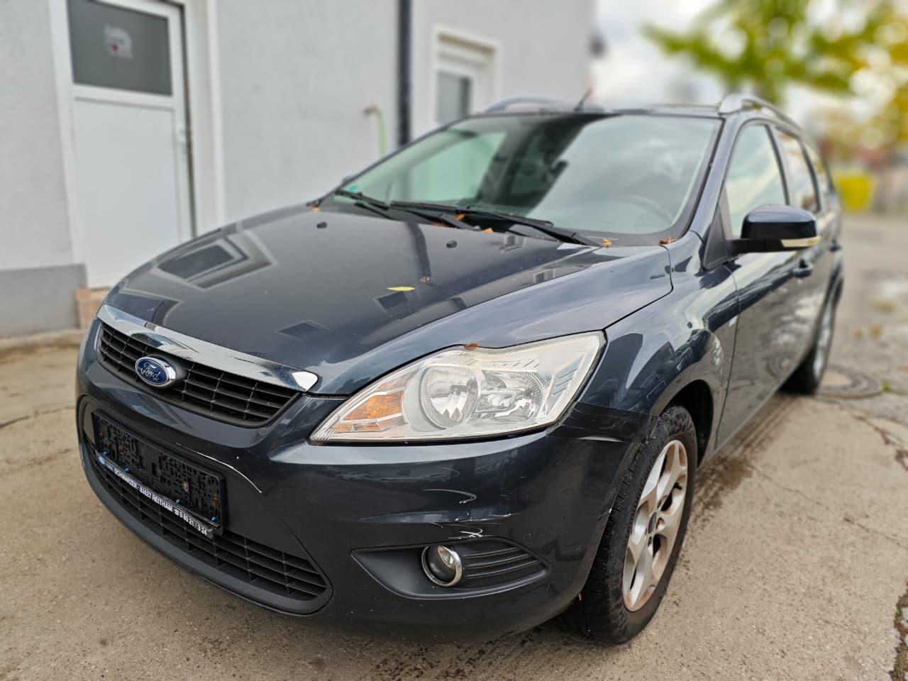 Ford Focus 2011 — engine 1.596 cm³, 101 HP (74kW)