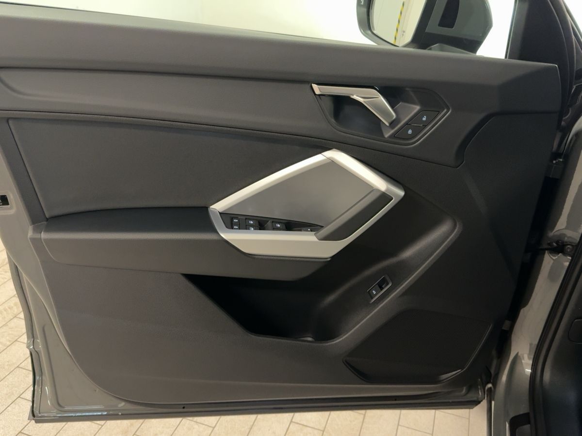 Audi Q3 - Bild 18