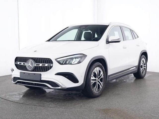 Andere Mercedes-Benz GLA GLA 180 Automatic Progressive 