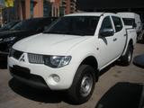 Mitsubishi L200 2.5 DI-D/136CV DC ''SAFARI'' - weiße Mitsubishi L200