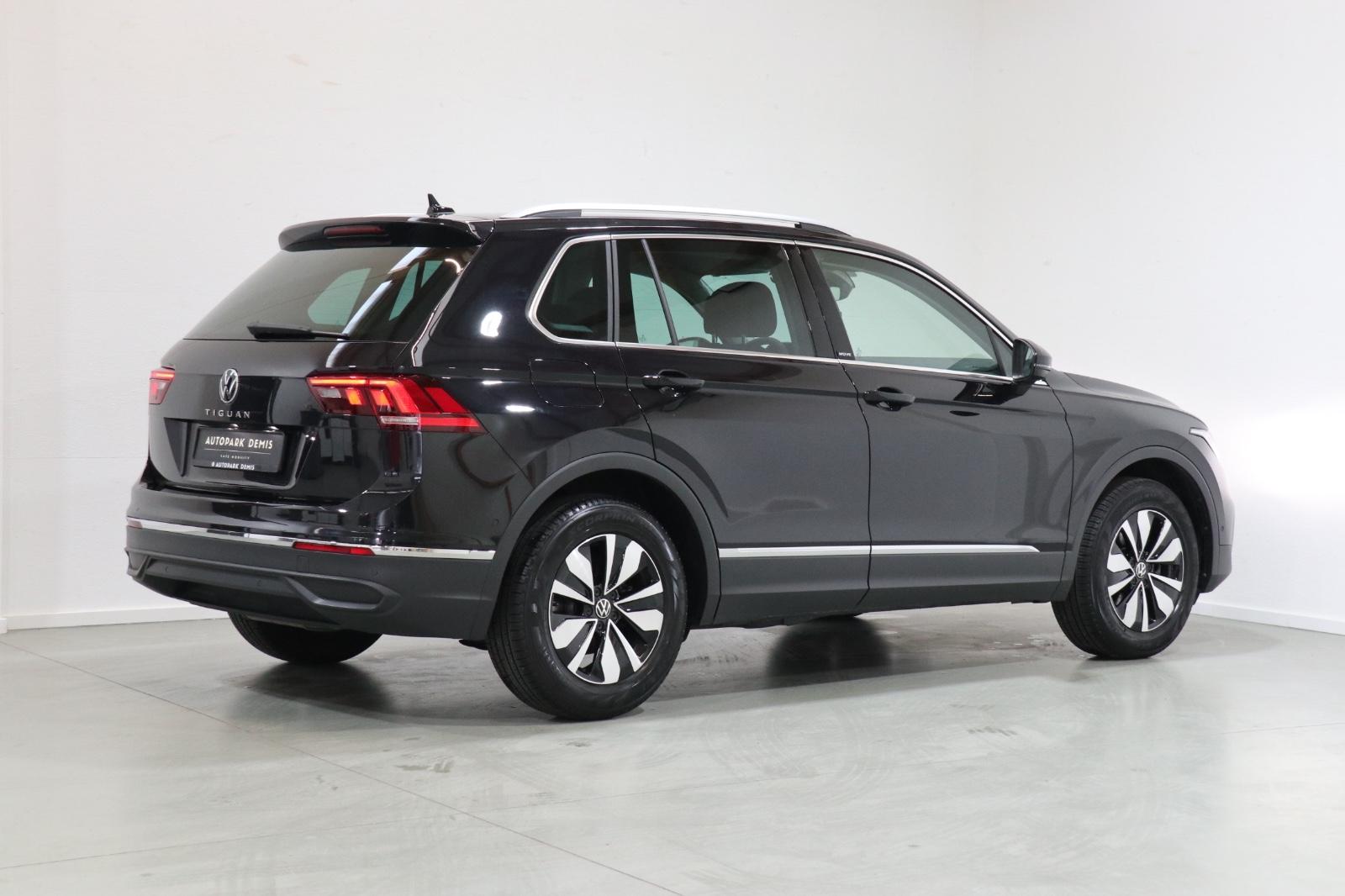 Volkswagen Tiguan Move/IQ.DRIVE/KAM/AMBIENTE/SHZ+HINTEN/ACC