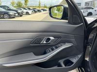 BMW 330 - Vorschau Bild 17