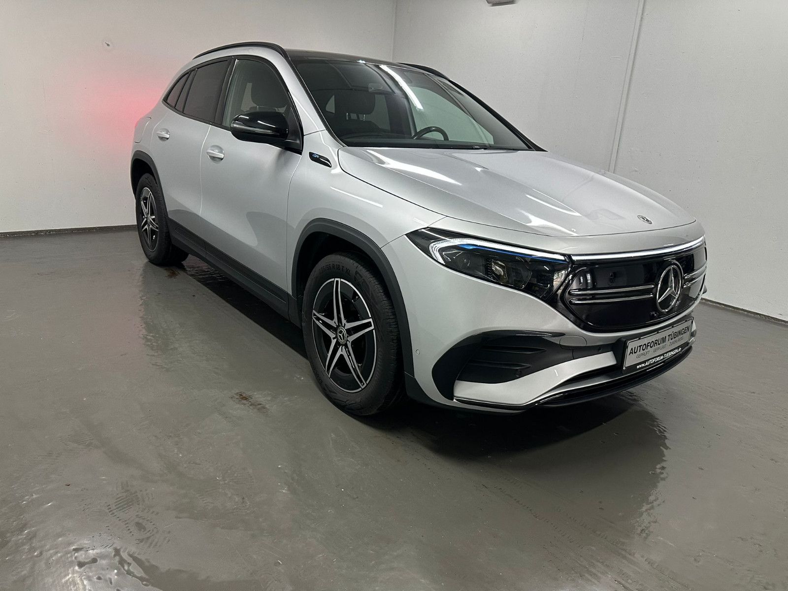 Fahrzeugabbildung Mercedes-Benz EQA 250 AMG-LINE*NIGHT*AHK*LED*IHC*NAVI*PANORAMA
