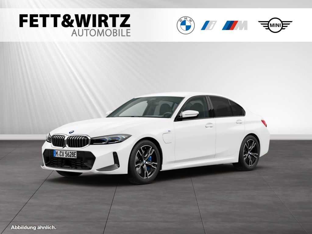 Image of BMW 330