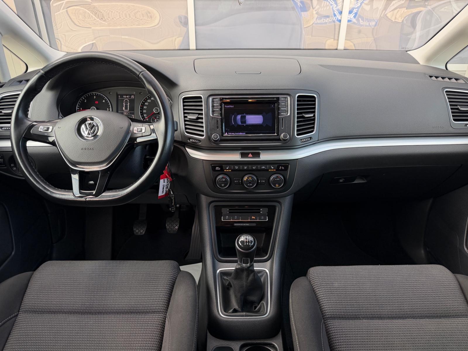 Volkswagen Sharan Comfortline|Navi|7Sitze|AHK|Alu|