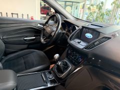 FORD Kuga ST-Line Navi SHZ AHK PDC KeyFree Ruby Rot
