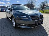 Skoda Superb 1.6TDI DSG Lim Ambition PANO*NAVI*XEN*CAM - Skoda Superb: 1.6